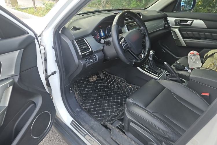 Used Haval H2 2015 1.5T Automatic Two-Wheel Drive Elite Edition Driver Seat