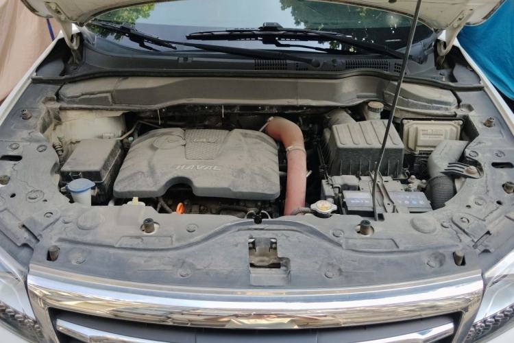 Used Haval H2 2015 1.5T Automatic Two-Wheel Drive Prestige Edition Engine Bay