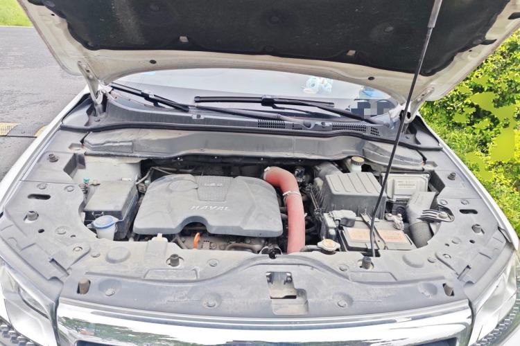 Used Haval H2 2015 1.5T Automatic Two-Wheel Drive Elite Edition Engine Bay