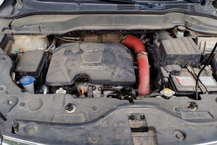 Used Haval H2 2015 1.5T Automatic Two-Wheel Drive Prestige Edition Engine Bay