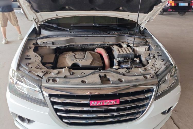 Used Haval H2 2015 1.5T Automatic Two-Wheel Drive Elite Edition Engine Bay
