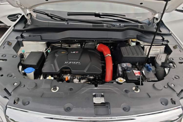 Used Haval H2 2015 1.5T Automatic Two-Wheel Drive Elite Edition Engine Bay