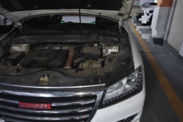 Used Haval H2 2015 1.5T Automatic Two-Wheel Drive Elite Edition Engine Bay Left