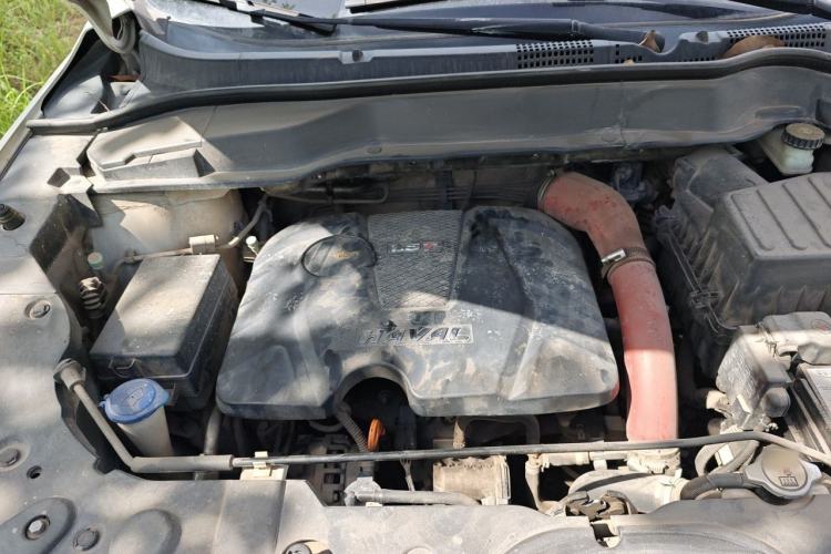 Used Haval H2 2015 1.5T Automatic Two-Wheel Drive Elite Edition Engine Bay