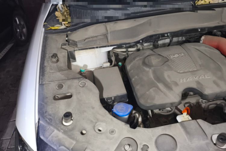 Used Haval H2 2015 1.5T Automatic Two-Wheel Drive Elite Edition Engine Bay Right