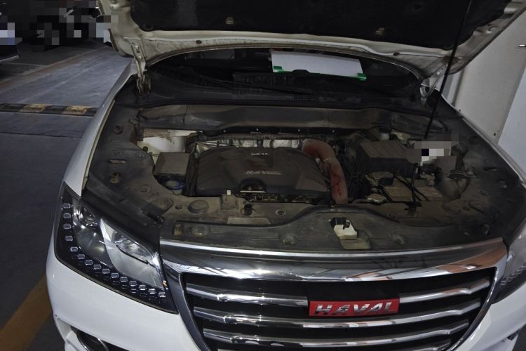 Used Haval H2 2015 1.5T Automatic Two-Wheel Drive Elite Edition Engine Bay Right