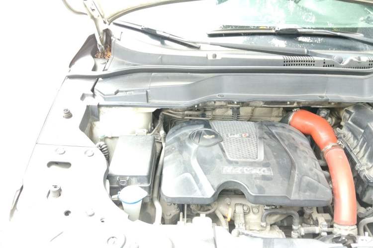 Used Haval H2 2015 1.5T Automatic Two-Wheel Drive Elite Edition Engine Bay Right