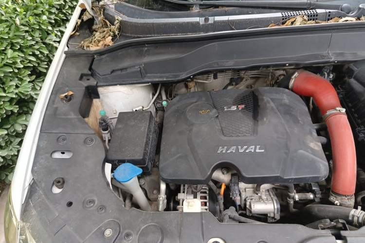Used Haval H2 2015 1.5T Automatic Two-Wheel Drive Elite Edition Engine Bay Right