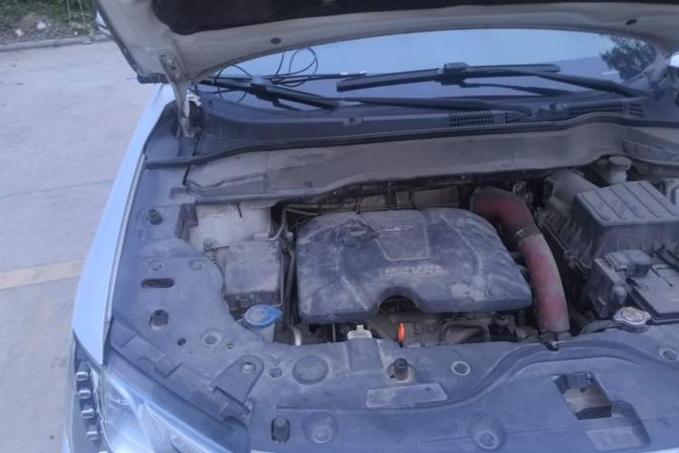 Used Haval H2 2015 1.5T Automatic Two-Wheel Drive Elite Edition Engine Bay Right
