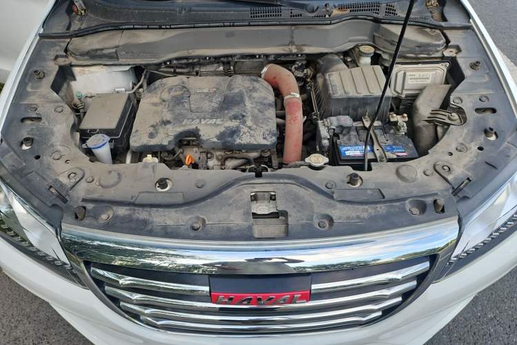 Used Haval H2 2015 1.5T Automatic Two-Wheel Drive Elite Edition Engine Bay