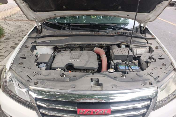 Used Haval H2 2015 1.5T Automatic Two-Wheel Drive Elite Edition Engine Bay
