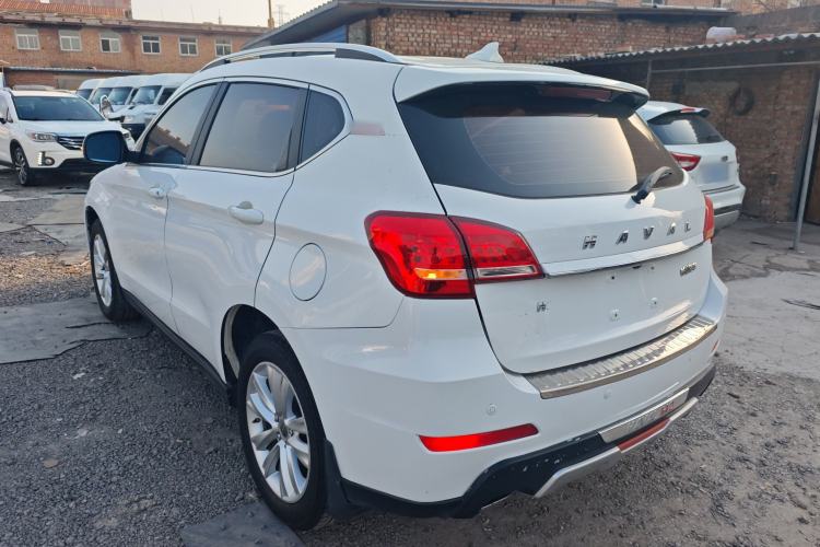 Used Haval H2 2015 1.5T Automatic Two-Wheel Drive Elite Edition Exterior 2