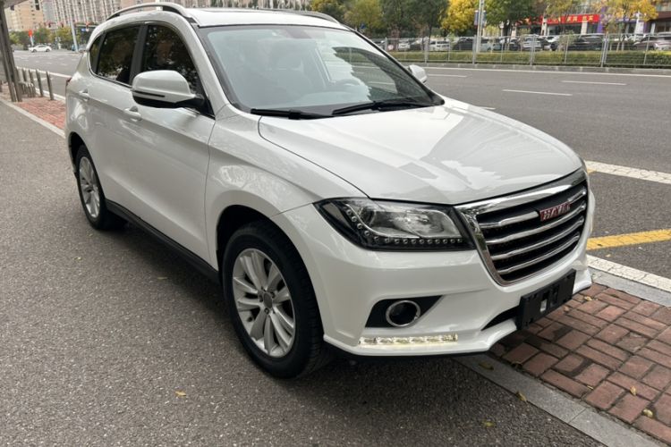 Used Haval H2 2015 1.5T Automatic Two-Wheel Drive Prestige Edition Exterior 2