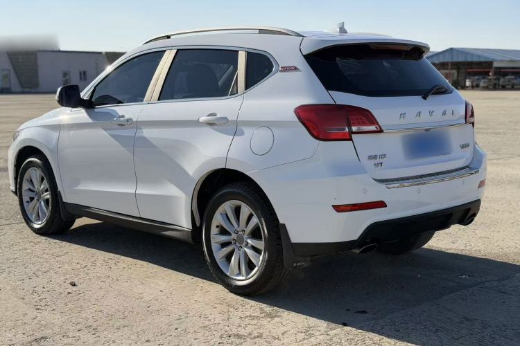 Used Haval H2 2015 1.5T Automatic Two-Wheel Drive Prestige Edition Exterior 3