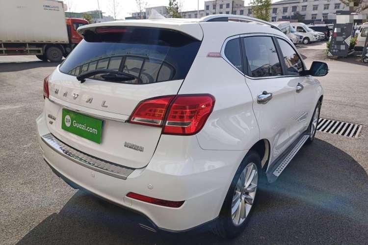 Used Haval H2 2015 1.5T Automatic Two-Wheel Drive Prestige Edition Exterior 3