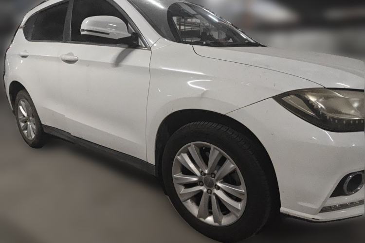 Used Haval H2 2015 1.5T Automatic Two-Wheel Drive Elite Edition Front Right 45 Deg