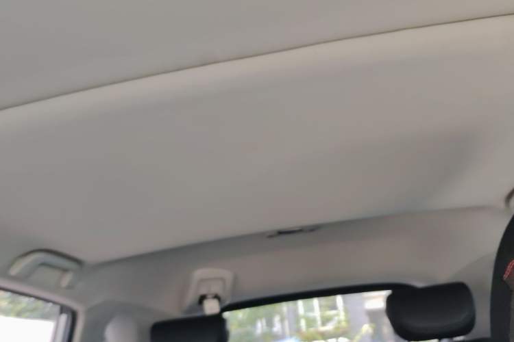 Used Haval H2 2015 1.5T Automatic Two-Wheel Drive Prestige Edition Headliner