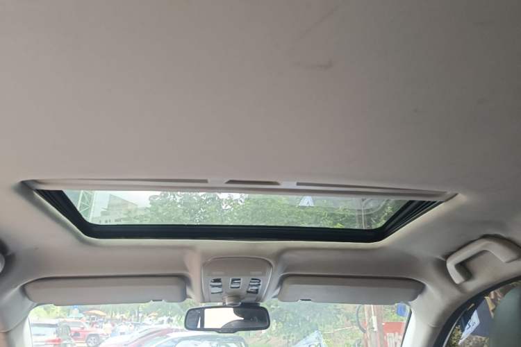 Used Haval H2 2015 1.5T Automatic Two-Wheel Drive Prestige Edition Headliner