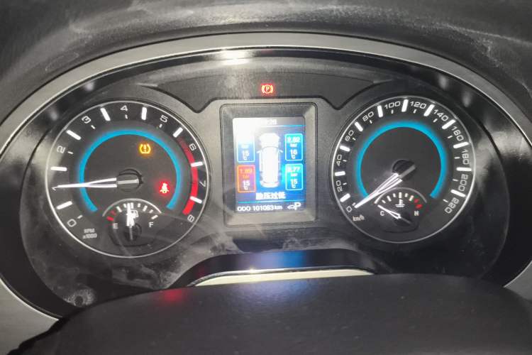 Used Haval H2 2015 1.5T Automatic Two-Wheel Drive Elite Edition Instrument Cluster