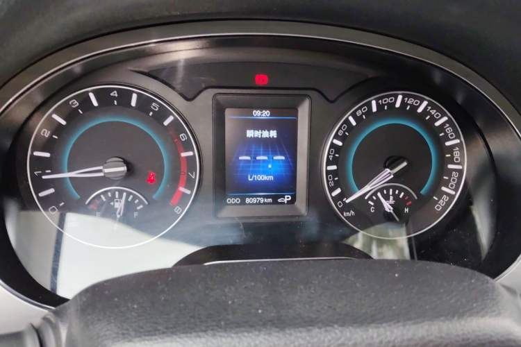 Used Haval H2 2015 1.5T Automatic Two-Wheel Drive Prestige Edition Instrument Cluster