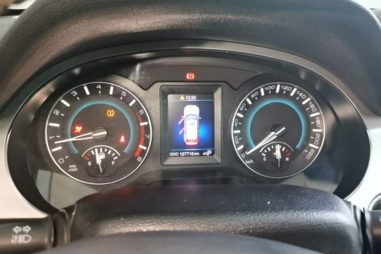 Used Haval H2 2015 1.5T Automatic Two-Wheel Drive Prestige Edition Instrument Cluster