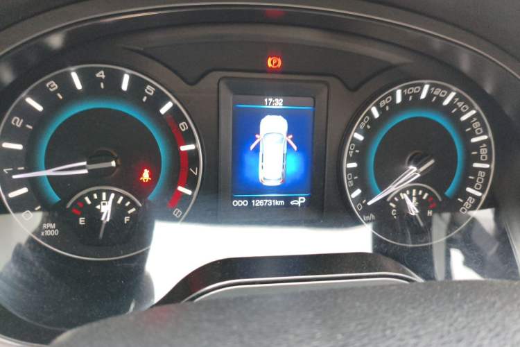 Used Haval H2 2015 1.5T Automatic Two-Wheel Drive Elite Edition Instrument Cluster