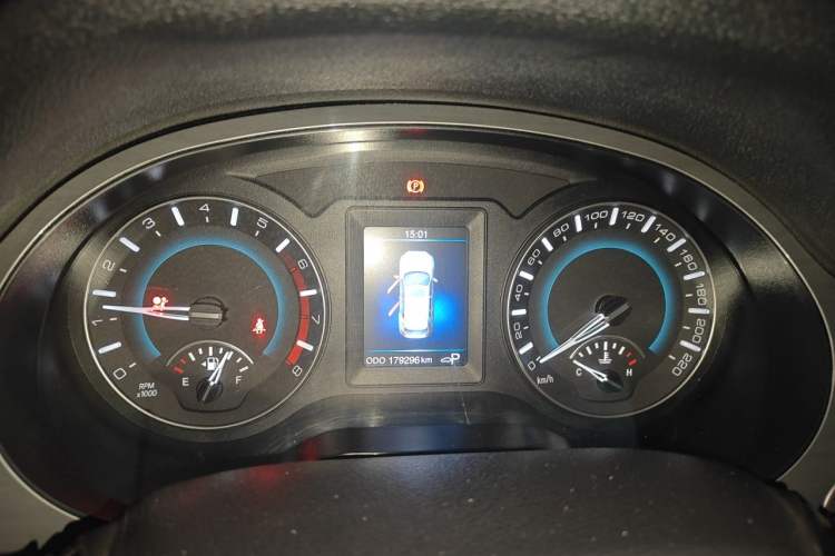 Used Haval H2 2015 1.5T Automatic Two-Wheel Drive Prestige Edition Instrument Cluster