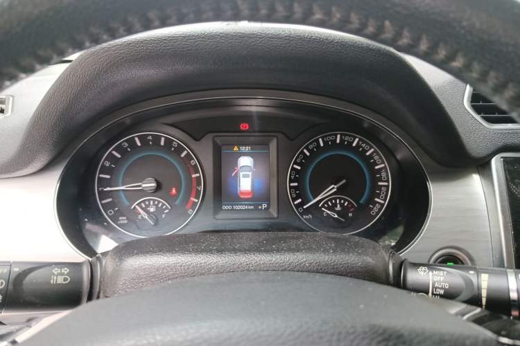 Used Haval H2 2015 1.5T Automatic Two-Wheel Drive Elite Edition Instrument Cluster