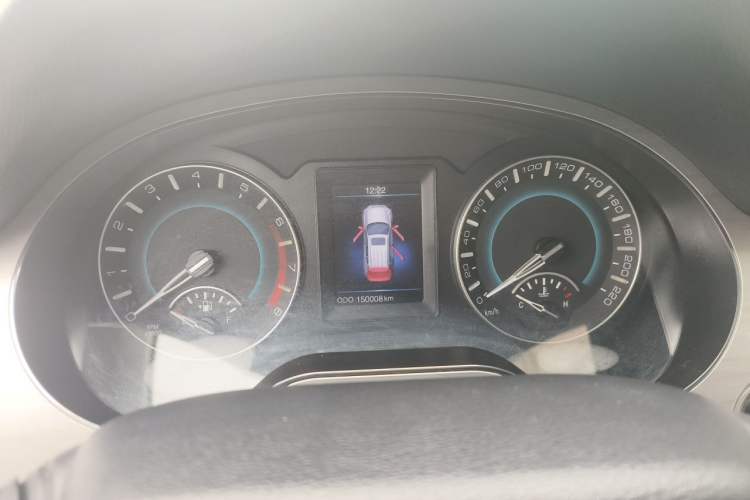 Used Haval H2 2015 1.5T Automatic Two-Wheel Drive Elite Edition Instrument Cluster