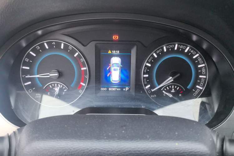 Used Haval H2 2015 1.5T Automatic Two-Wheel Drive Elite Edition Instrument Cluster