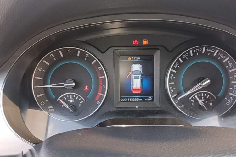 Used Haval H2 2015 1.5T Automatic Two-Wheel Drive Elite Edition Instrument Cluster
