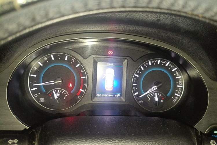 Used Haval H2 2015 1.5T Automatic Two-Wheel Drive Elite Edition Instrument Cluster