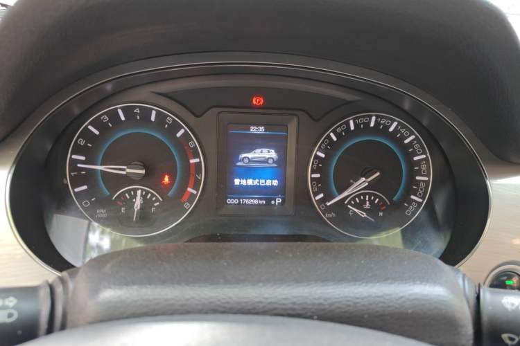 Used Haval H2 2015 1.5T Automatic Two-Wheel Drive Prestige Edition Instrument Cluster