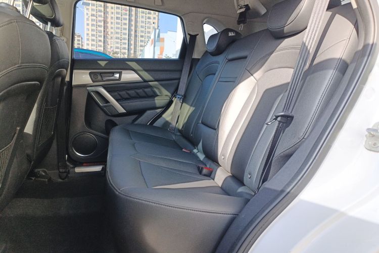 Used Haval H2 2015 1.5T Automatic Two-Wheel Drive Prestige Edition Interior 1