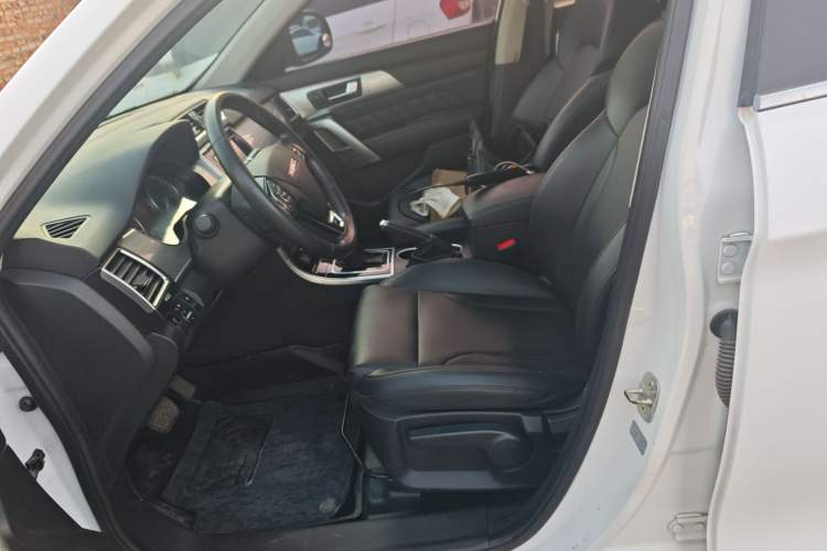 Used Haval H2 2015 1.5T Automatic Two-Wheel Drive Elite Edition Left Front Seat