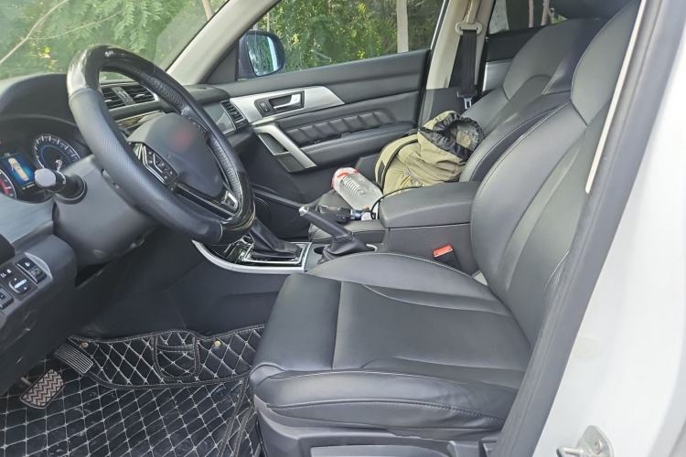 Used Haval H2 2015 1.5T Automatic Two-Wheel Drive Elite Edition Left Front Seat