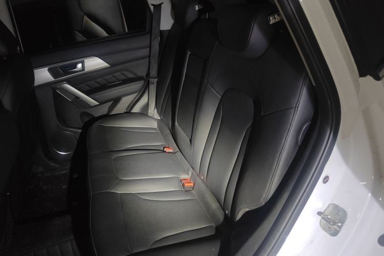 Used Haval H2 2015 1.5T Automatic Two-Wheel Drive Prestige Edition Left Rear Seat