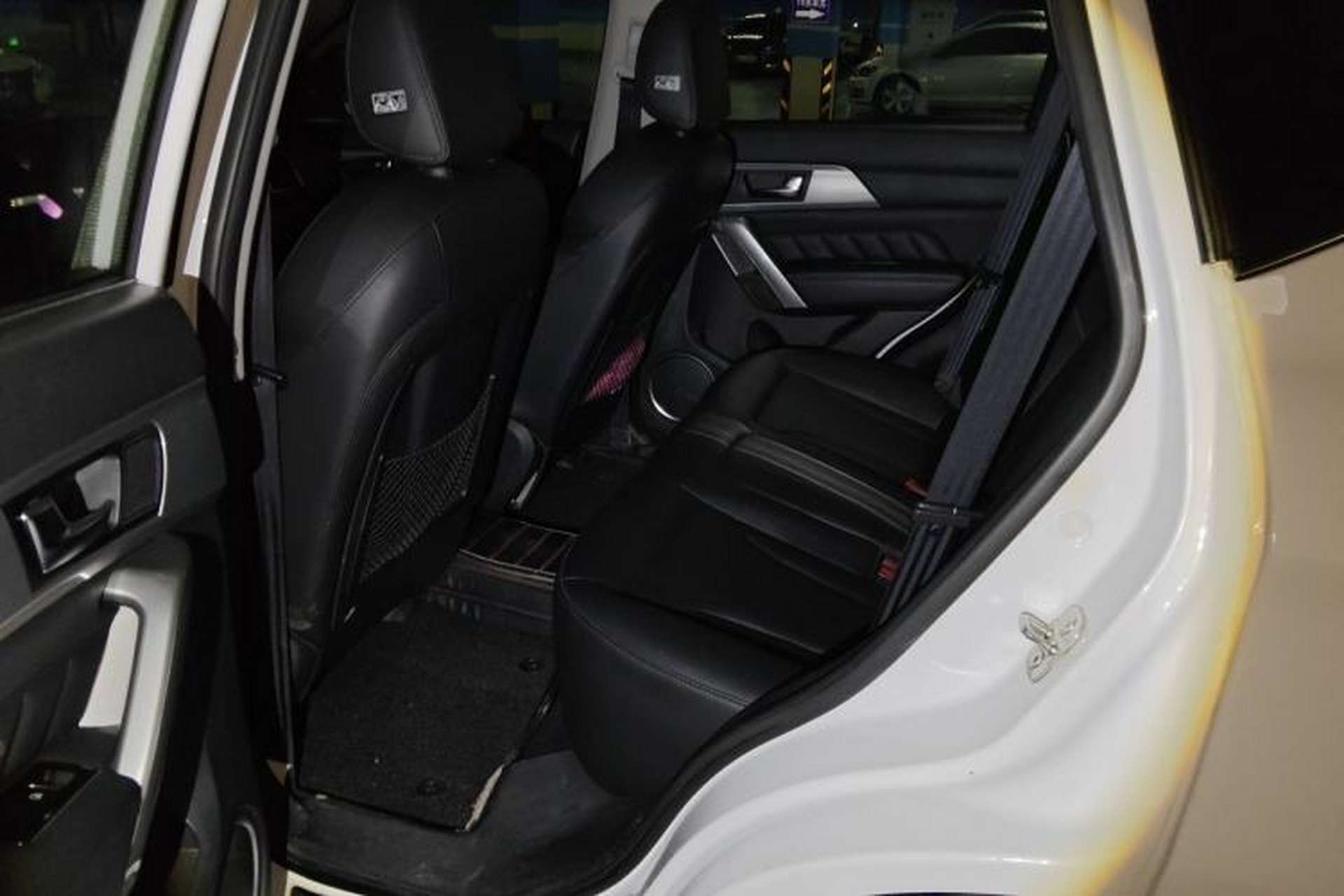 Used Haval H2 2015 1.5T Automatic Two-Wheel Drive Elite Edition Left Rear Seat
