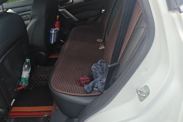 Used Haval H2 2015 1.5T Automatic Two-Wheel Drive Elite Edition Left Rear Seat