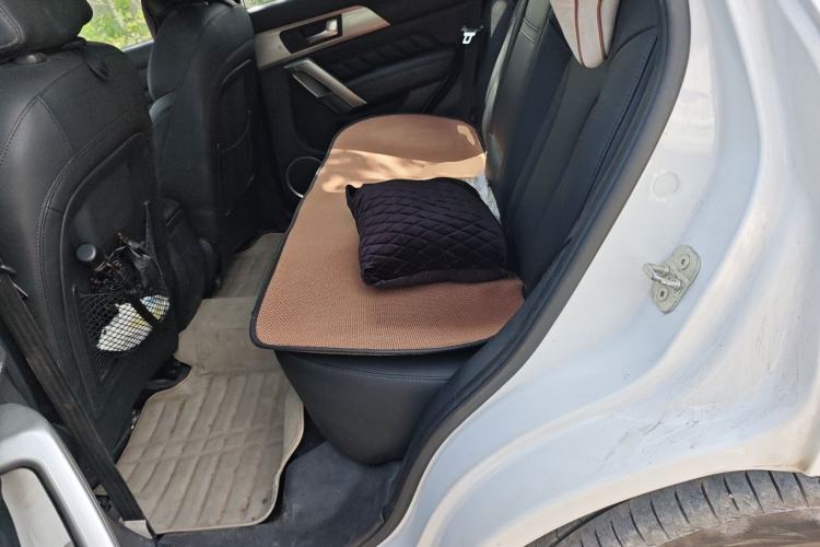 Used Haval H2 2015 1.5T Automatic Two-Wheel Drive Elite Edition Left Rear Seat