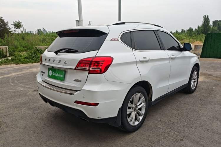Used Haval H2 2015 1.5T Automatic Two-Wheel Drive Elite Edition Rear Right 45 Deg