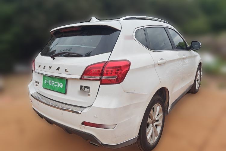 Used Haval H2 2015 1.5T Automatic Two-Wheel Drive Elite Edition Rear Right 45 Deg