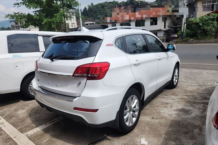 Used Haval H2 2015 1.5T Automatic Two-Wheel Drive Elite Edition Rear Right 45 Deg