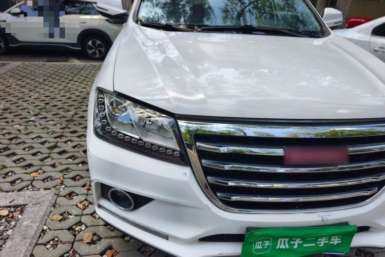 Used Haval H2 2015 1.5T Automatic Two-Wheel Drive Elite Edition Right Front Headlight