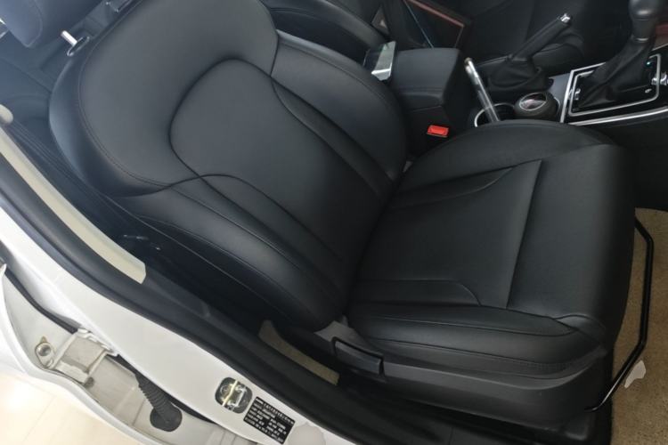 Used Haval H2 2015 1.5T Automatic Two-Wheel Drive Elite Edition Right Front Seat