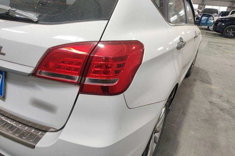 Used Haval H2 2015 1.5T Automatic Two-Wheel Drive Elite Edition Right Rear Taillight