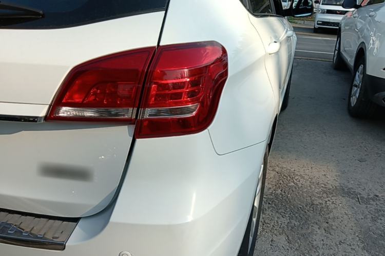 Used Haval H2 2015 1.5T Automatic Two-Wheel Drive Elite Edition Right Rear Taillight
