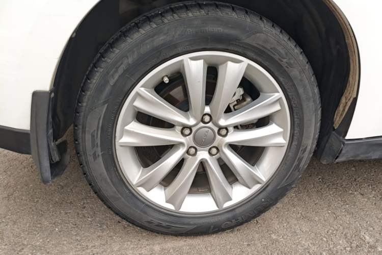 Used Haval H2 2015 1.5T Automatic Two-Wheel Drive Elite Edition Right Rear Wheel Hub