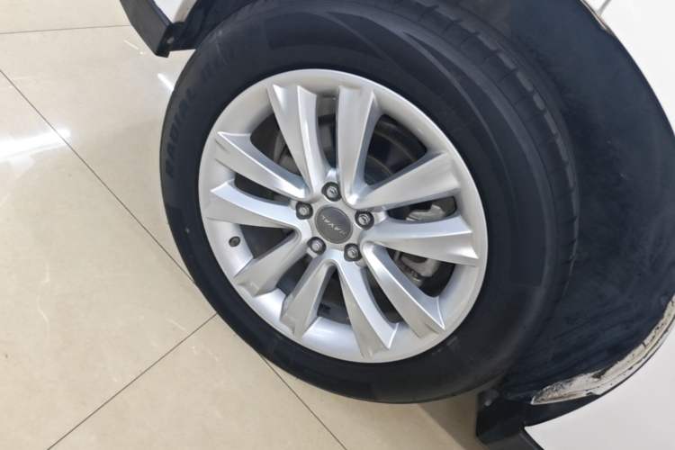 Used Haval H2 2015 1.5T Automatic Two-Wheel Drive Elite Edition Right Rear Wheel Hub