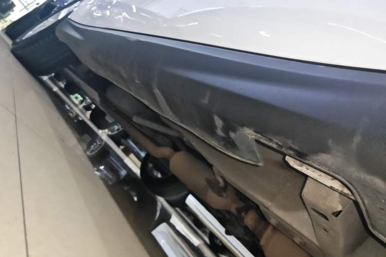 Used Haval H2 2015 1.5T Automatic Two-Wheel Drive Elite Edition Right Side Sill